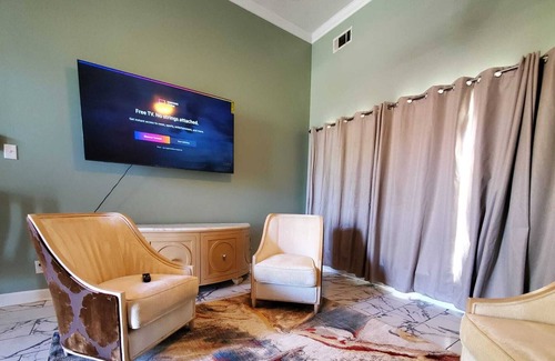 Memphis House | Huge 7 Bedrooms Contemporary Southern Elegance