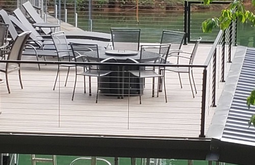 Big Creek House | Huge Dock! - 2 slips! Tinyhouse! Secluded Cove! Pet Friendly! Boat Option!