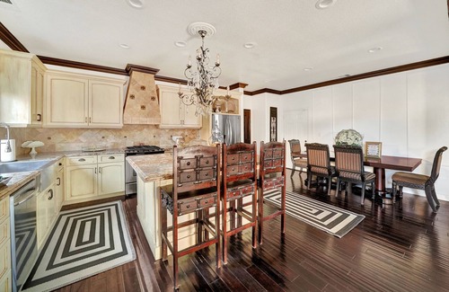 Murrieta House | HUGE Luxury Home.LARGE SALT WATER POOL&SPA.15 min to wineries.