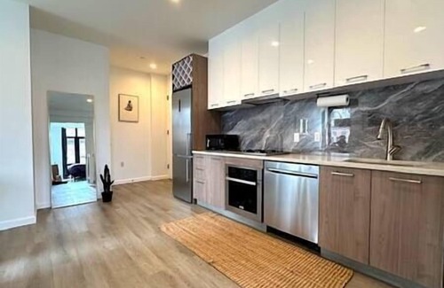 Nolita Apartment | Huge Modern 2 bedroom in Little Italy
