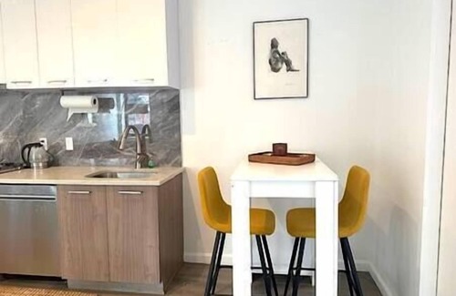 Nolita Apartment | Huge Modern 2 bedroom in Little Italy