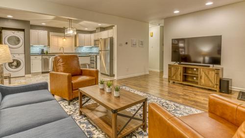 Miller Beach House | Huge Yard Familyfriendly Smarthome Walk To Beach Dunes Hiking Trails