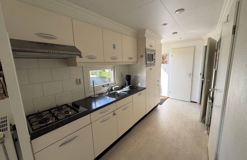 Breskens House | Huis Joschi in Breskens - fenced, lounge, sun loungers, 150m to the beach