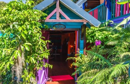 Deshaies House | Hummingbird bungalow with heated punch bowl and massage jet