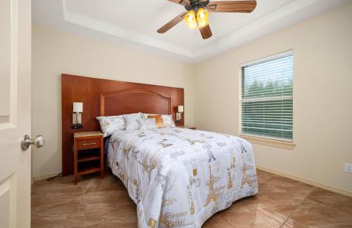 Pharr Apartment | Hummingbird Haven 2 Cozy Comfort Haven - Parking at No Extra Cost