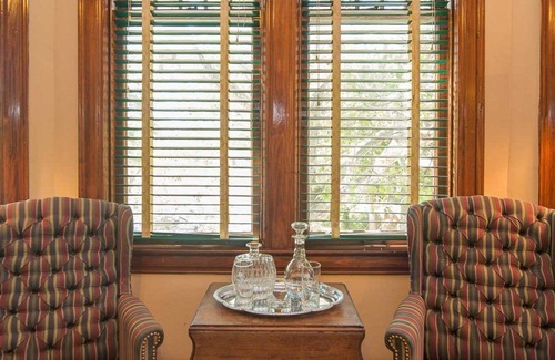 Midtown House | Hunter Hound