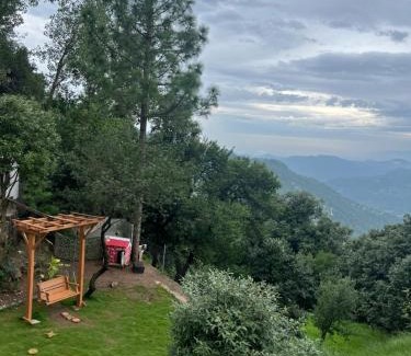 Dhirkot Cabin | Hunter's Cottage