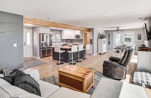 Moses Lake House | Hunting & Fishing Trip Base Camp on Moses Lake!