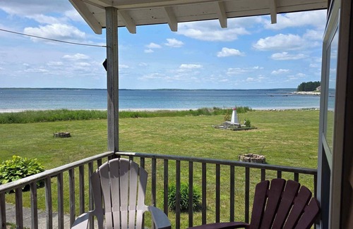 Hunts Point Cabin | Hunts Point 2-BR Coastal Retreat - Cottage # 3