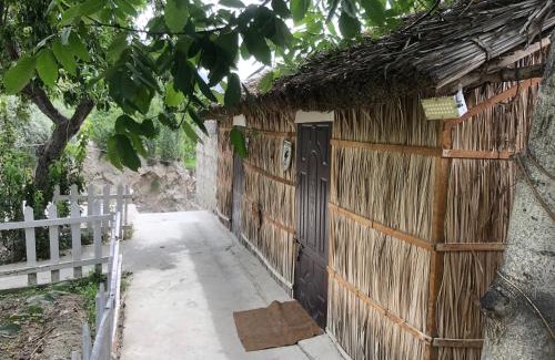 Hunza Hotel | Hunza Cottages