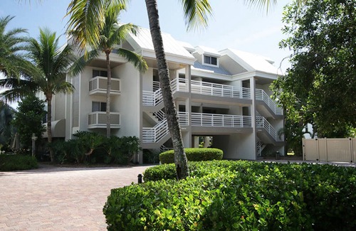 Sanibel Villa | Hurricane House. Right On The Gulf Of Mexico