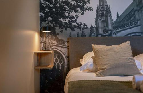 Ypres House | Huswell - House Tilo: A blend of heritage, scenery, and comfort for 8 Guests
