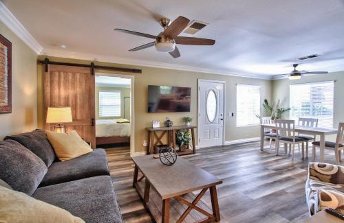 Murrieta House | Hutchison Estate, Guest Suite 1