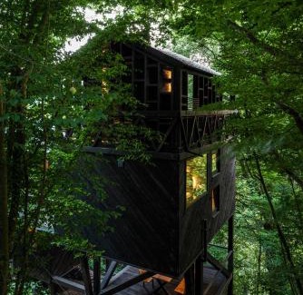 La Roche-en-Ardenne House | Hutstuf - The Owl & Private Rooftop Spa
