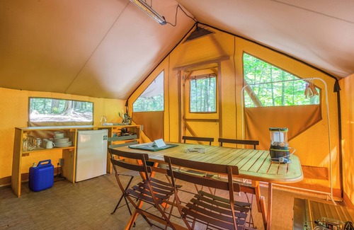 Brainard RV Rental | Huttopia Berkshires