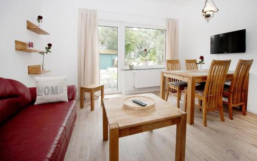 Westeraccumersiel Bed & Breakfast | Huus Störtebeker