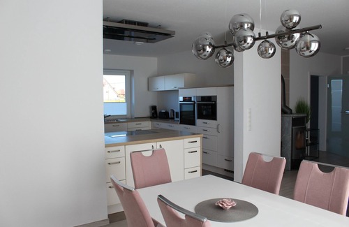 Eilsum House | Huus water lily - stylish holiday bungalow up to 6 people. - Near Greetsiel