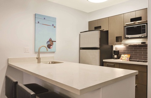 Cypress Hotel | HYATT house Cypress/Anaheim