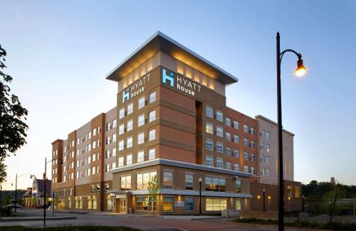 South Side Flats Hotel | Hyatt House Pittsburgh-South Side