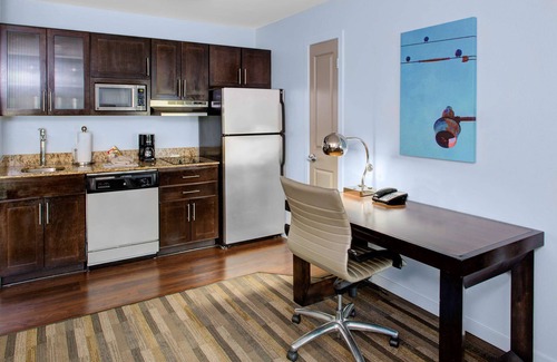 Morrisville Hotel | HYATT house Raleigh Durham Airport