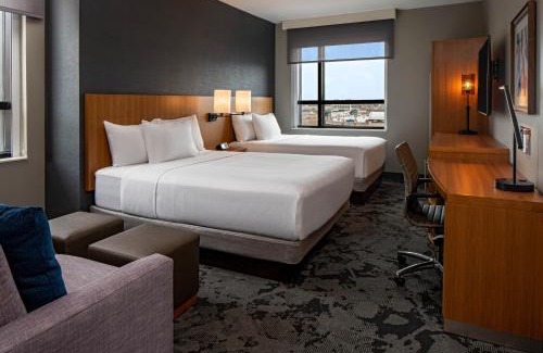 Wholesale District Hotel | Hyatt Place Indianapolis Downtown