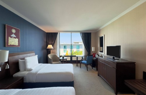 Nong Prue Hotel | Hyatt Regency Bangkok Suvarnabhumi Airport