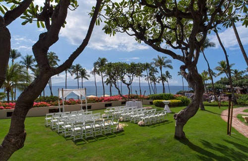 Kaanapali Resort | Hyatt Regency Maui Resort & Spa