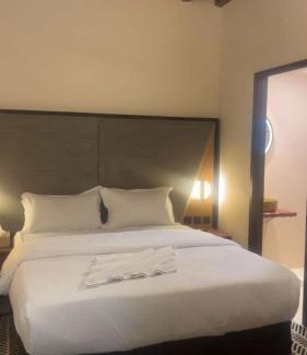 Al Ras House | Hyba Heritage Guest House