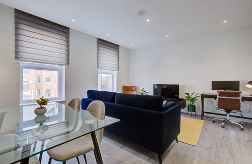 Fulham Apartment | Hybrid Resi - Fulham | 3 Bed Apartment