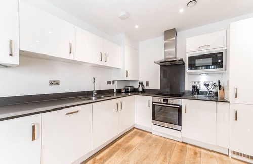 Peninsula Apartment | Hybrid Resi - Greenwich | 1 Bed Apartment
