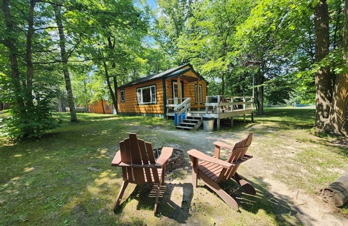 Hackensack Cabin | Hyde-A-Way Bay Resort #16