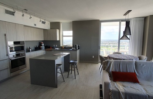 Hallandale Beach Apartment | Hyde Beach house