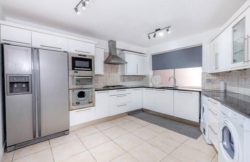 City of Westminster House | Hyde Park Estate (HPE305)