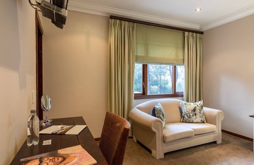 Greater Johannesburg Metropolitan Area Bed & Breakfast | Hyde Park Guest House