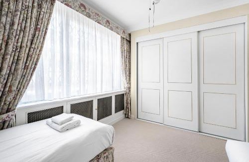 City of Westminster House | Hyde Park Rooms