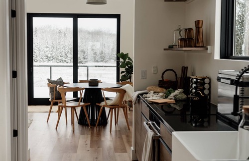 Door County Cabin | Hygge Lake Cabin-Waterfront & 5 acres of Serenity- Pet friendly