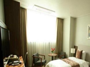 Donghae Hotel | Hyunjin Tourist Hotel