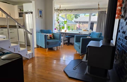 Kaiapoi House | I'm away, so it's all yours!