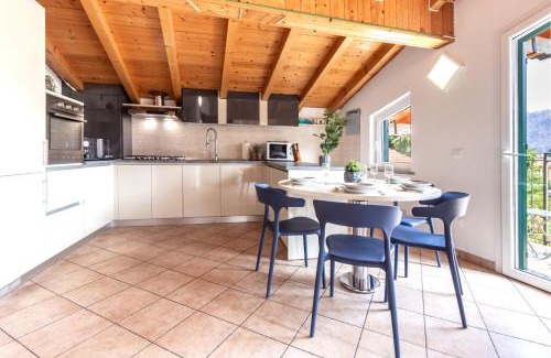 Brusimpiano Apartment | I Tre Sguardi