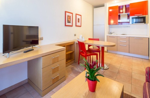 Zona XXX Castel Fusano Apartment | I Triangoli Residence