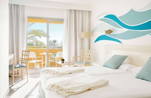 Morro Jable Resort | Iberostar Waves Gaviotas Park -All Inclusive