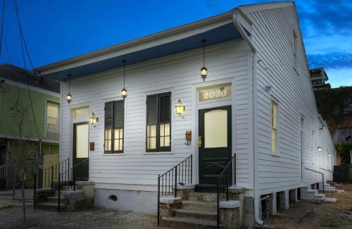 Tulane - Gravier House | Iberville Quarters