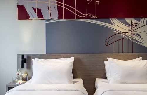 Ban Mai Hotel | ibis Bangkok IMPACT