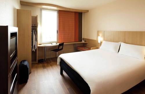 Santa Coloma de Gramenet Hotel | ibis Barcelona Santa Coloma