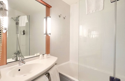 Ripollet Hotel | ibis Barcelona Ripollet