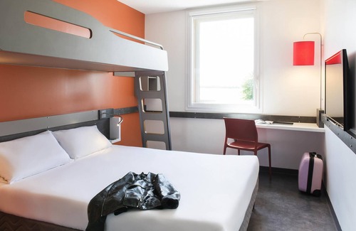 Colombier-Saugnieu Hotel | ibis budget Aéroport Lyon Saint Exupéry
