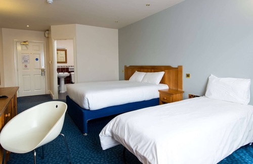 Bromsgrove Hotel | ibis budget Bromsgrove