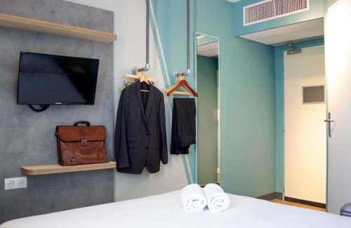 Aimargues Hotel | ibis budget Lunel Porte de Camargue