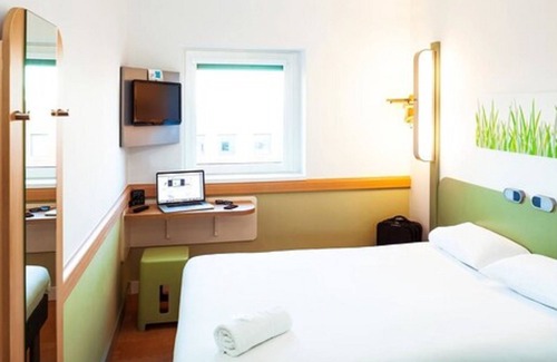 Salford Hotel | ibis budget Manchester Salford Quays