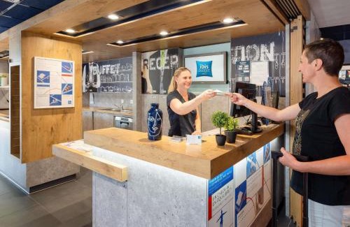 Manosque Hotel | Ibis Budget Manosque Cadarache